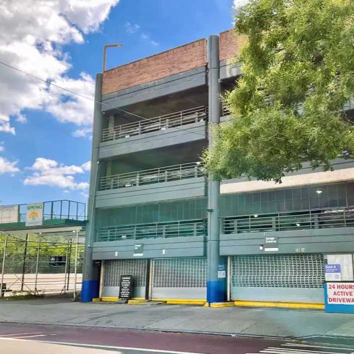58-04 Hoffman Dr. - Garage