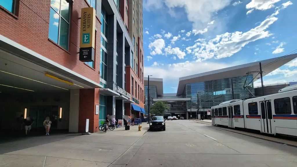 1420 Stout St. - Embassy Suites