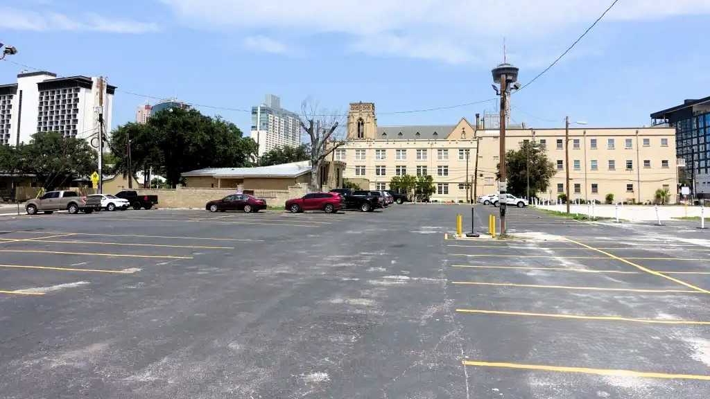 406 E Nueva St. (422 E Nueva St.) - Lot