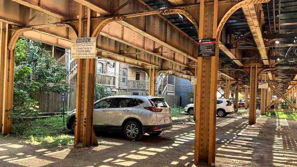 2203 N Sheffield Ave. - Under EL Zone 54659