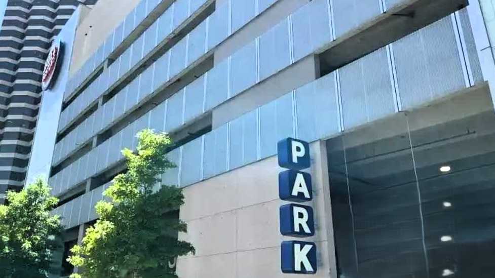 1200 Poydras St. - Dave & Busters Garage