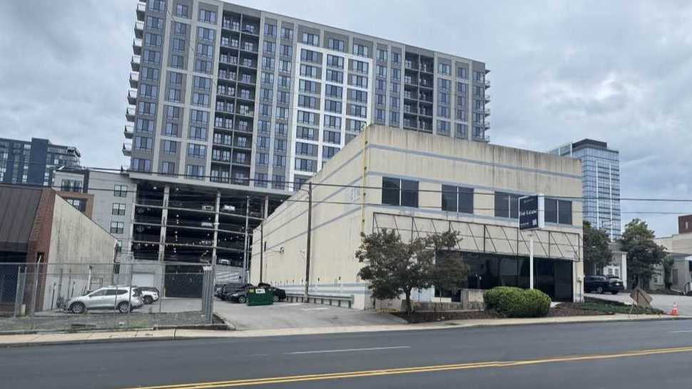 (M) 1911 Church St. - Lot