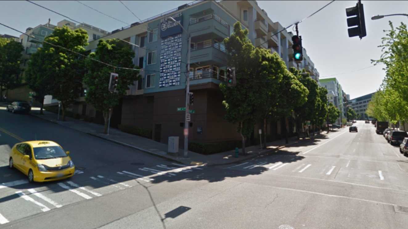 2400 Elliott Ave Parking