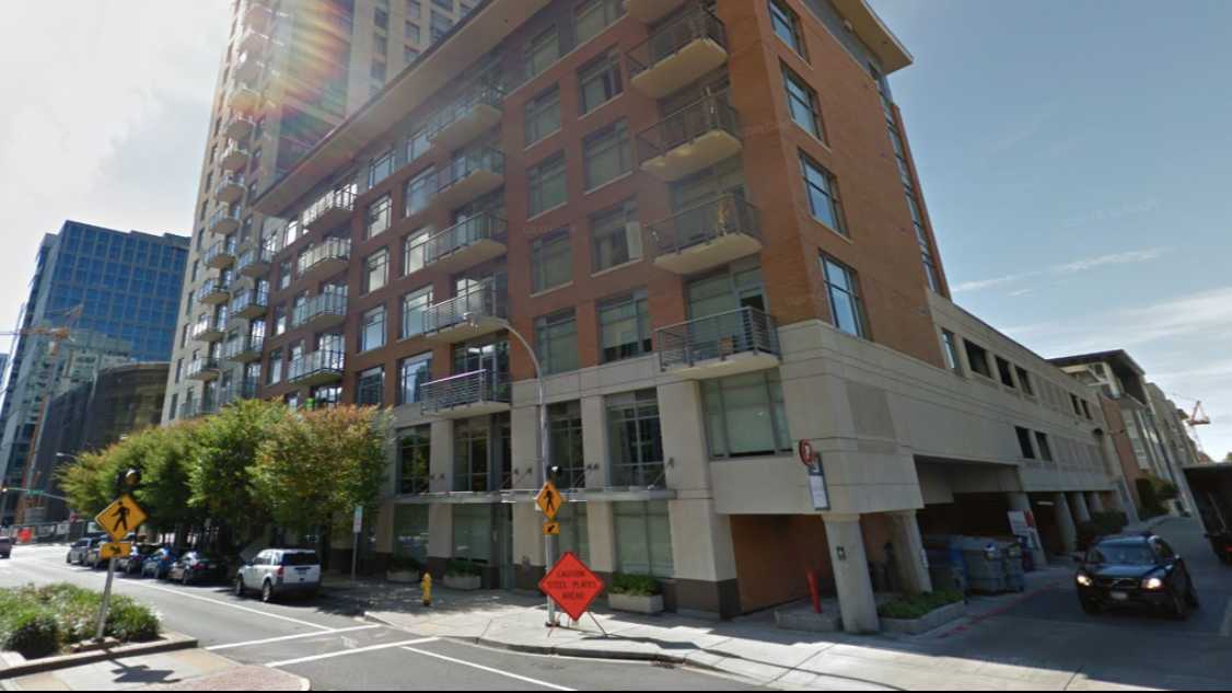 1020 108th Ave NE Parking