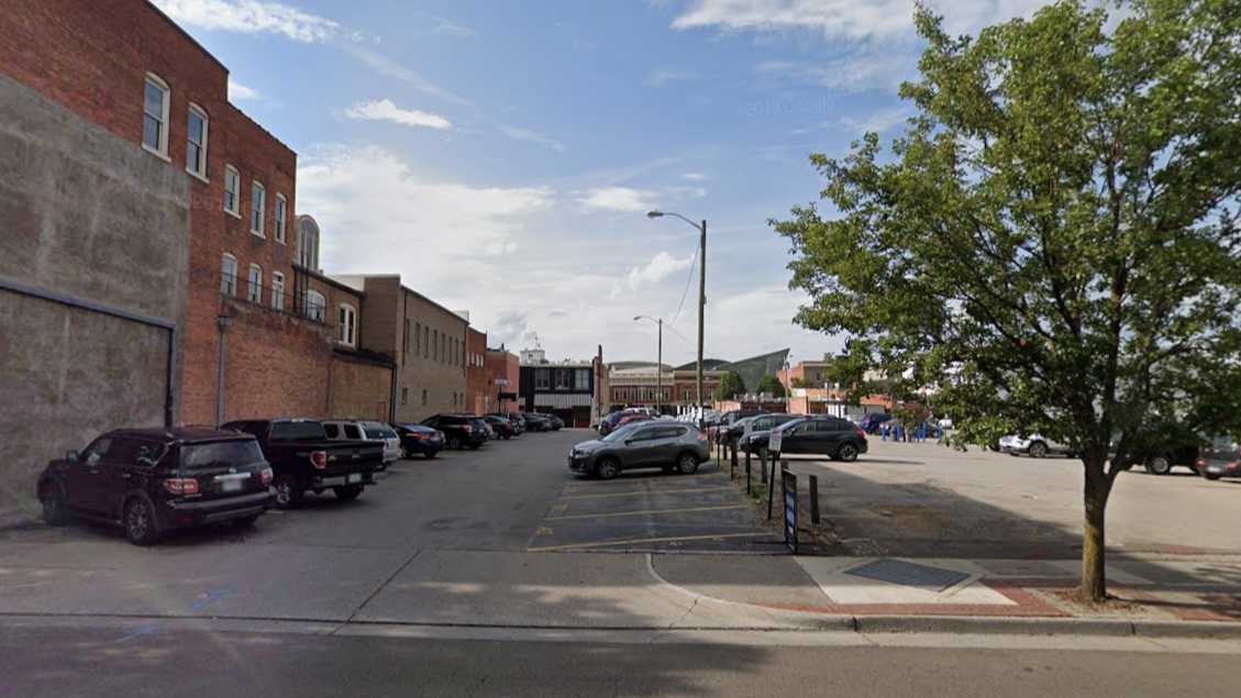 118 Church Avenue Southeast Parking