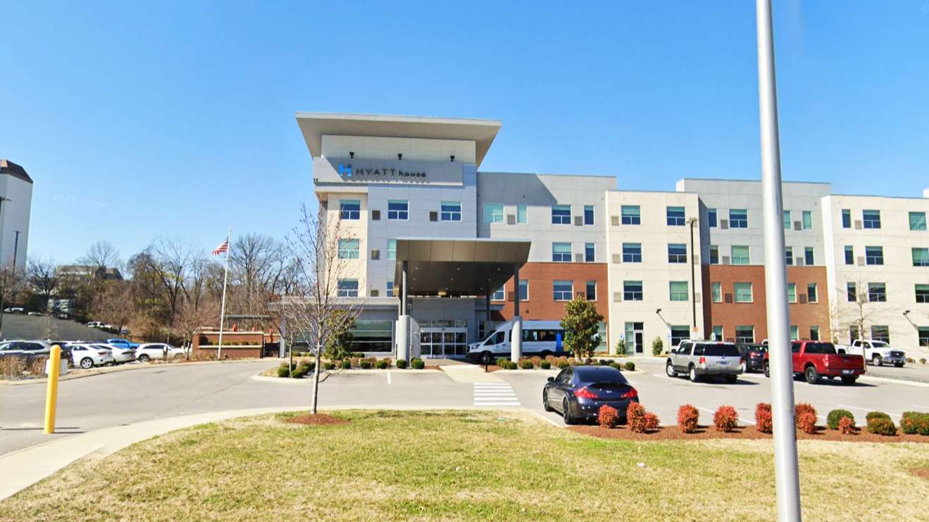 Hyatt House BNA Airport Parking