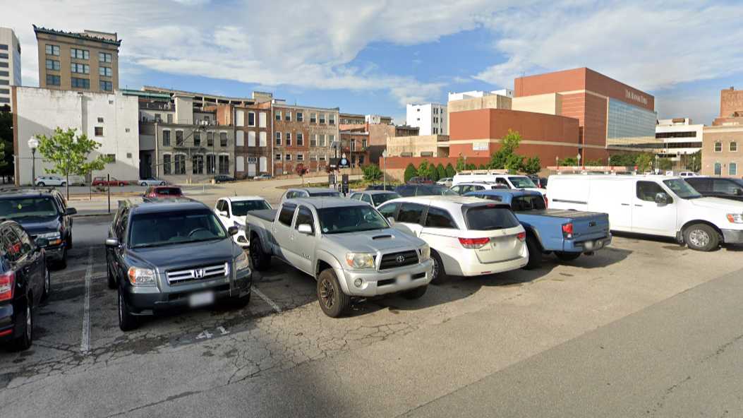 107 Salem Avenue Southwest Parking