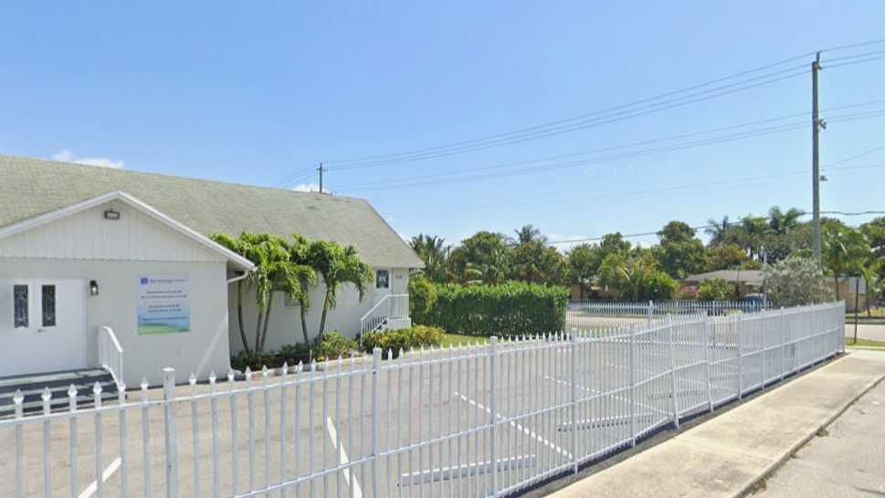 1132 South B St Parking