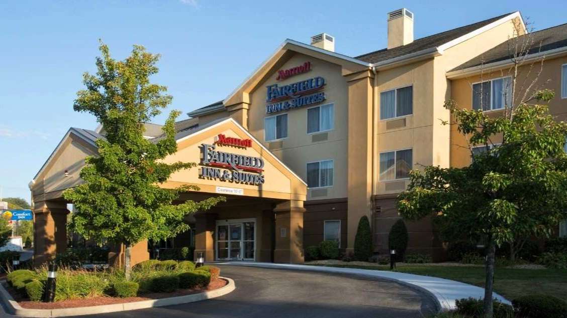 Fairfield by Marriott Inn & Suites Boston Milford _ 1 Fortune Blvd Parking