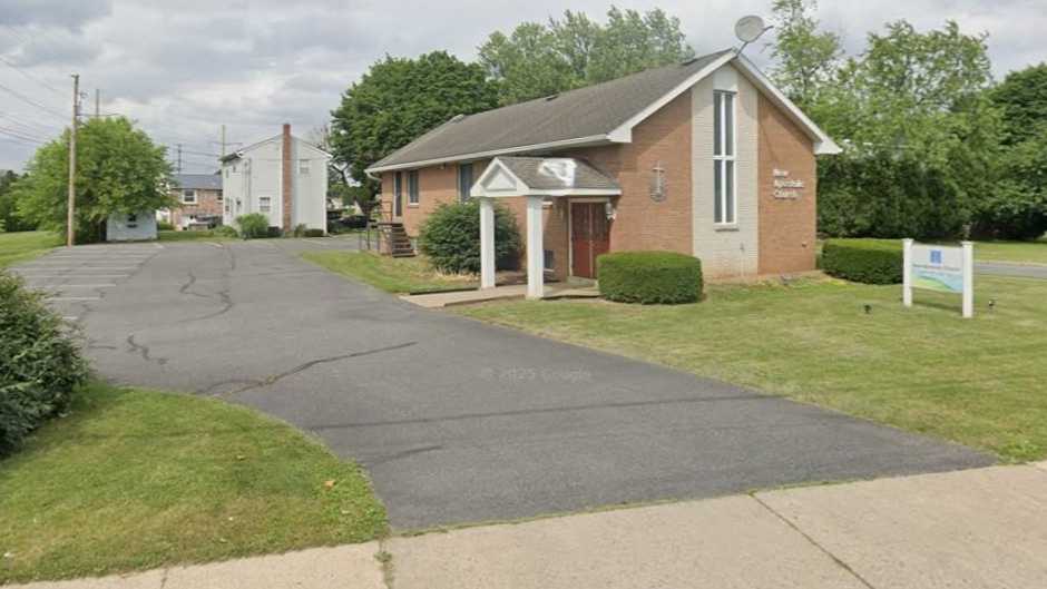 2947 Pearl Avenue Parking