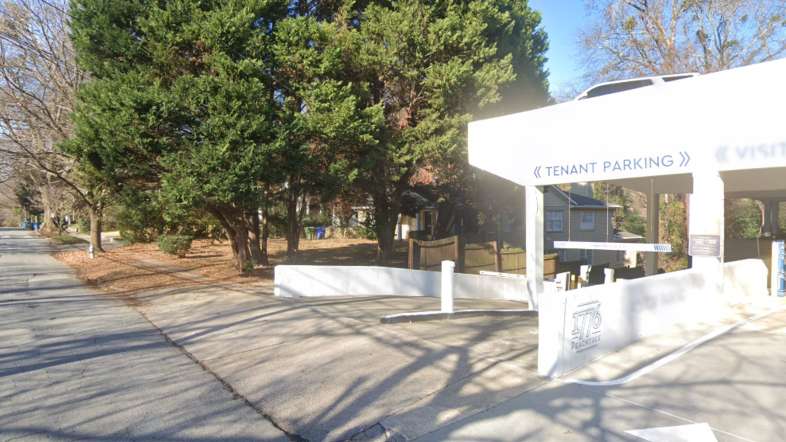 1776 Peachtree St. NE Parking