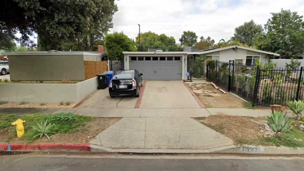 7831 Kentland Ave Parking