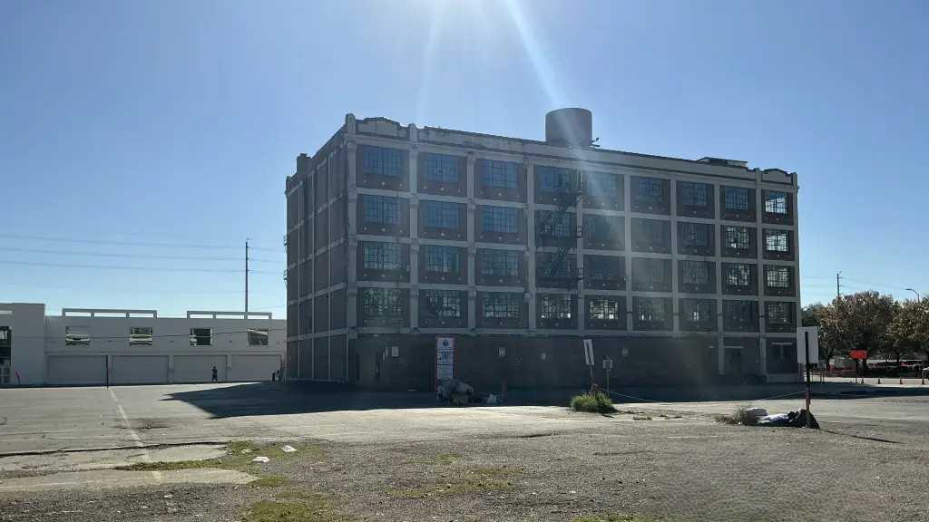 2020 Congress St - Lot