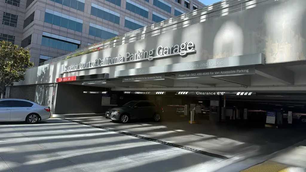 101 Magnolia Ave. - Long Beach Court House Garage