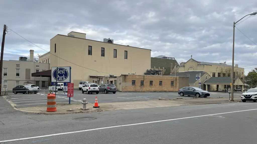 600 Scott St. - Penny Lot - LR 210 (Lot 6210)