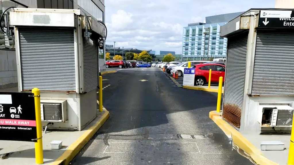 30-56 Whitestone Expy.