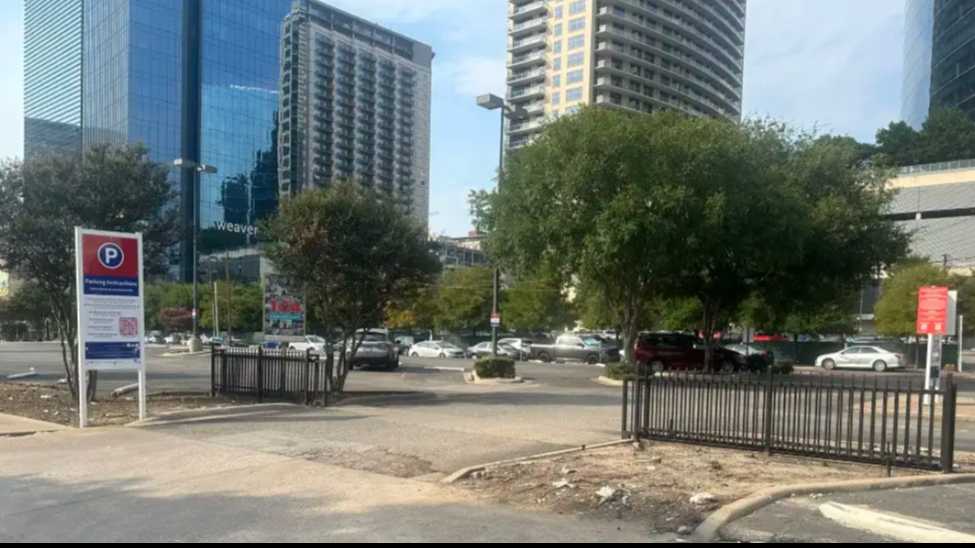 2213 N. Field St_Dallas_El Fenix Lot B - (Lot 152 )