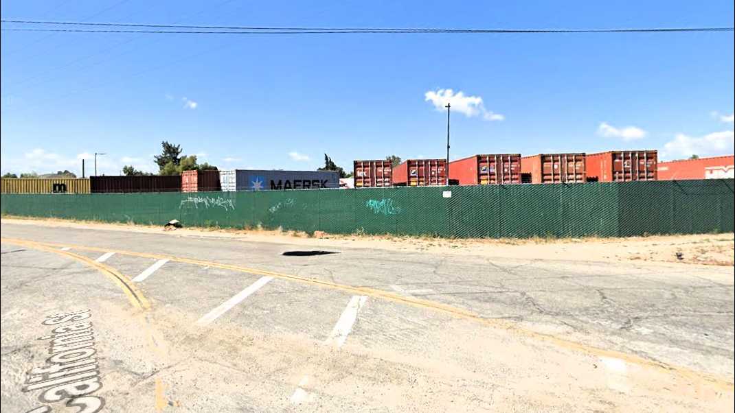 3292 California Street Parking