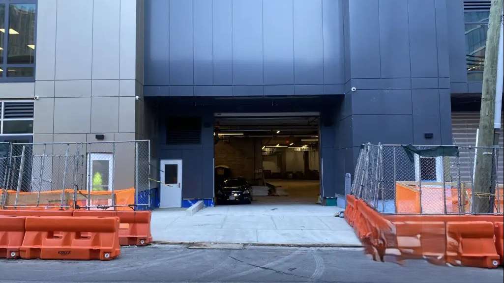 500 Main St. - The Leaf Garage