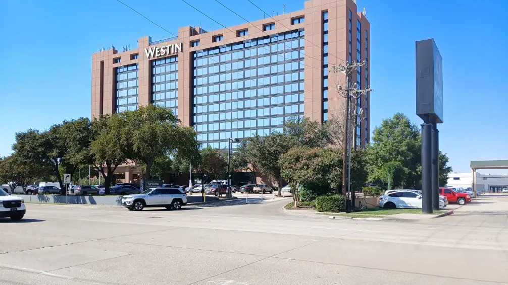 4545 W. John Carpenter Freeway - DFW Westin Airport Lot