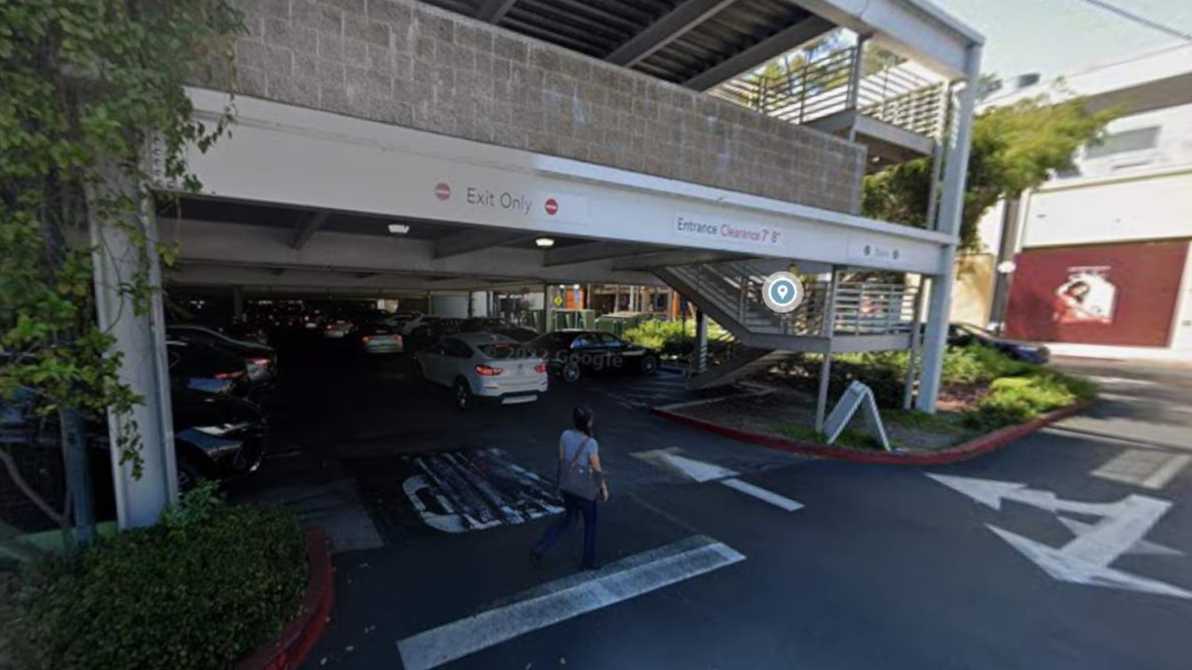 Find Best Hourly Parking Near 14006 Riverside Dr Parking Book Hourly Parking in 14006 Riverside Dr Parking