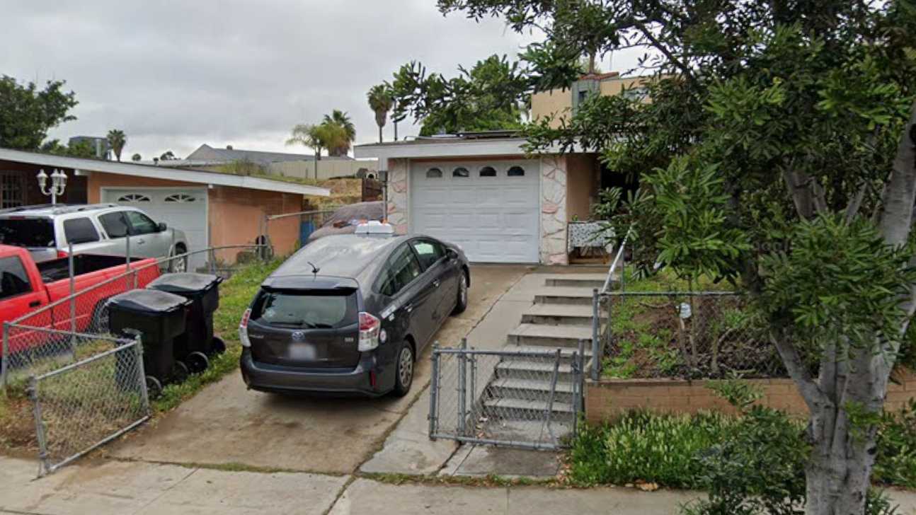 4596 Hartley Street Parking