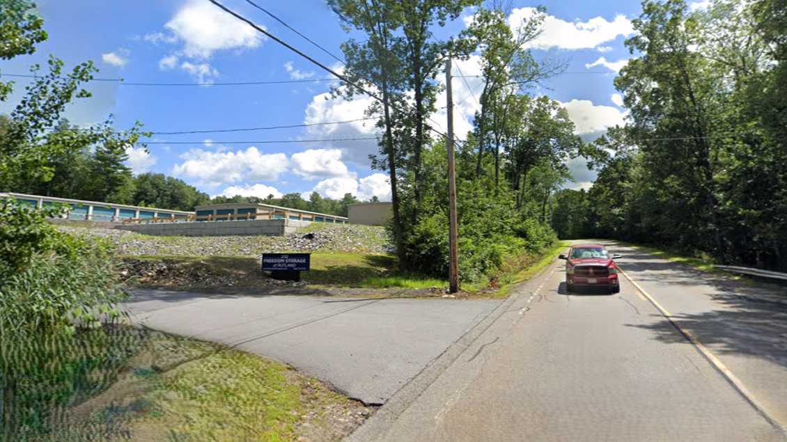 232 Barre Paxton Road Parking