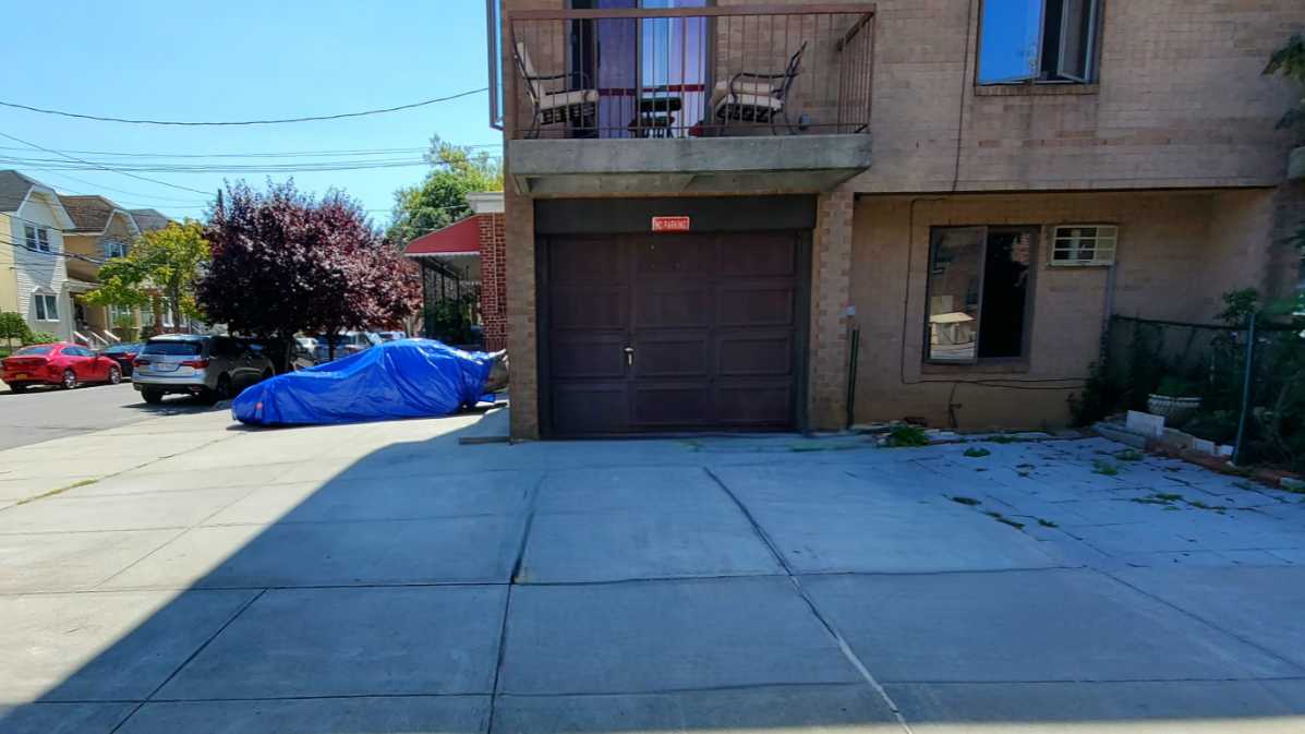 76-16 69th Rd Parking