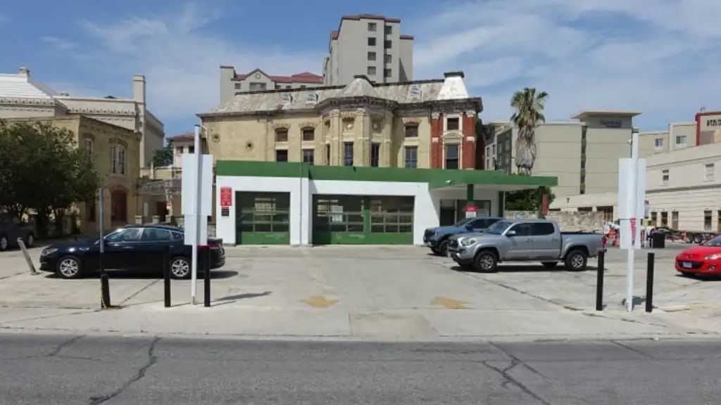 450 3rd St. - Corner Lot (Lot 1726)