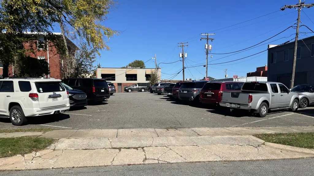 742 W 4th St. - Fed Lot