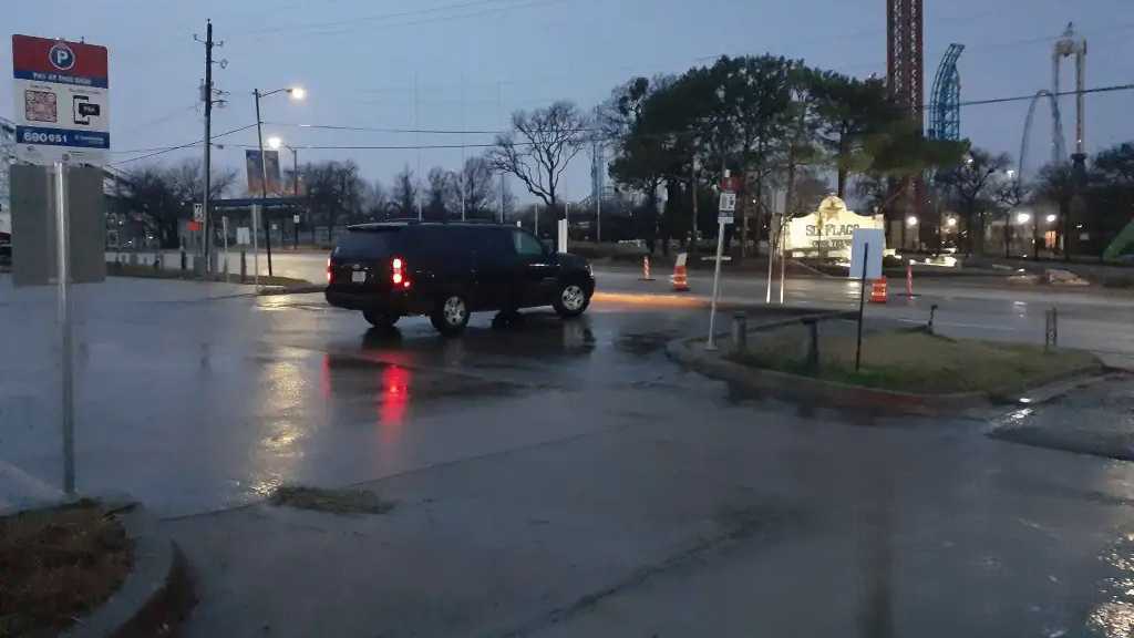 Arlington - Lot 951 - 912 Six Flags Dr.