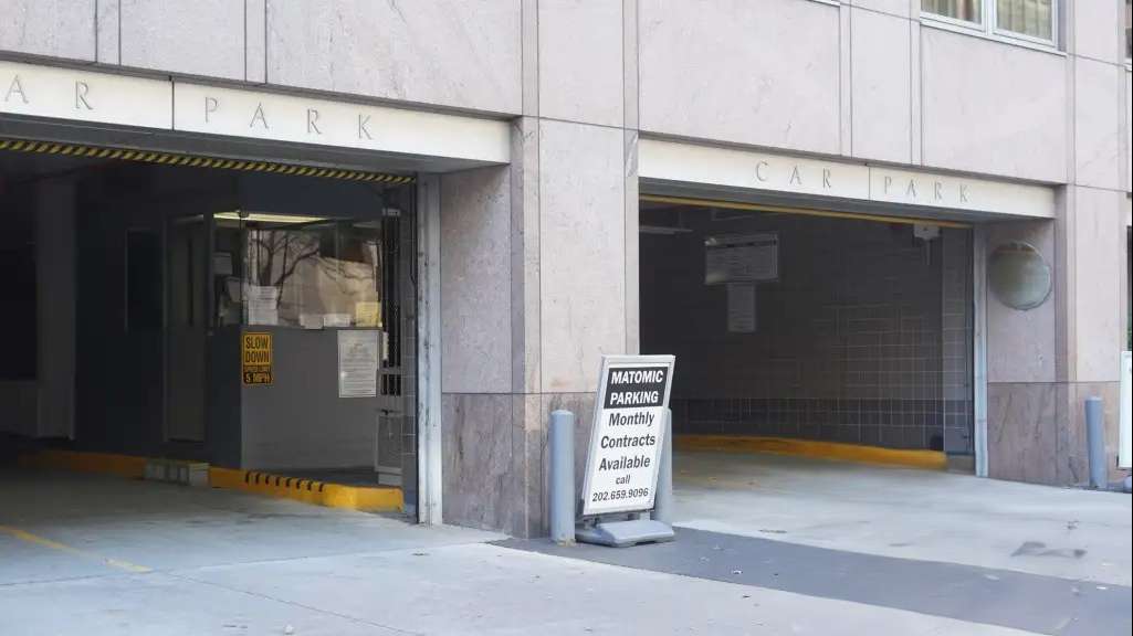 1717 H St NW - Garage