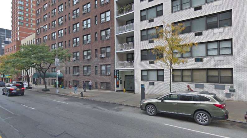 Icon Parking Garage (435 W 57th St - Effective Parking LLC) Manhattan Cruise Parking