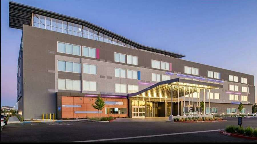 Aloft Sacramento Natomas SMF Airport Parking