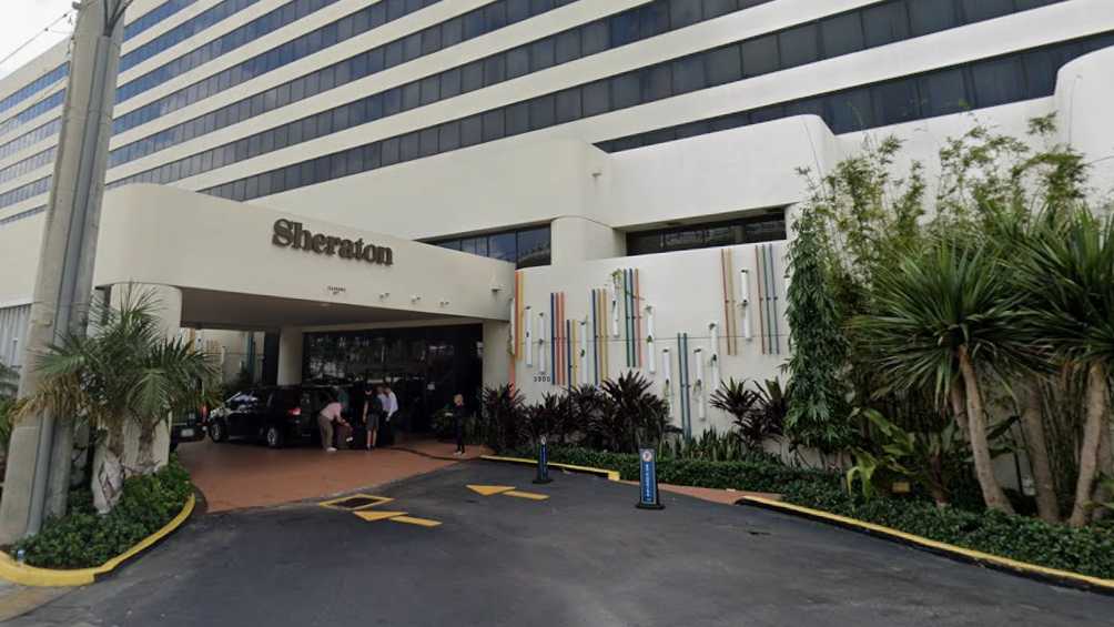 3900 NW 21 St - Sheraton Miami Airport Hotel Lot