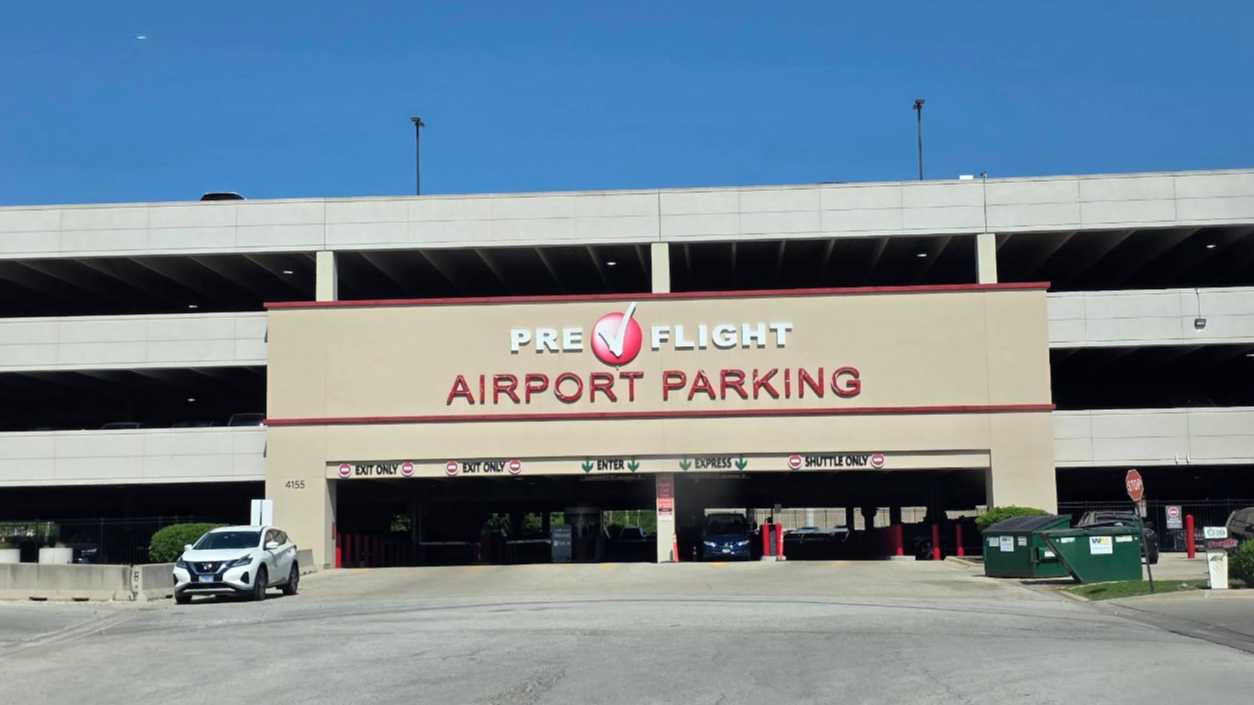PreFlight Airport Parking ORD Rooftop Uncovered