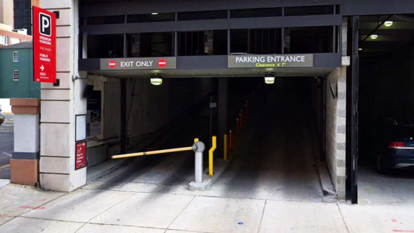 Premium Parking P373 Port of New Orleans Cruise Parking