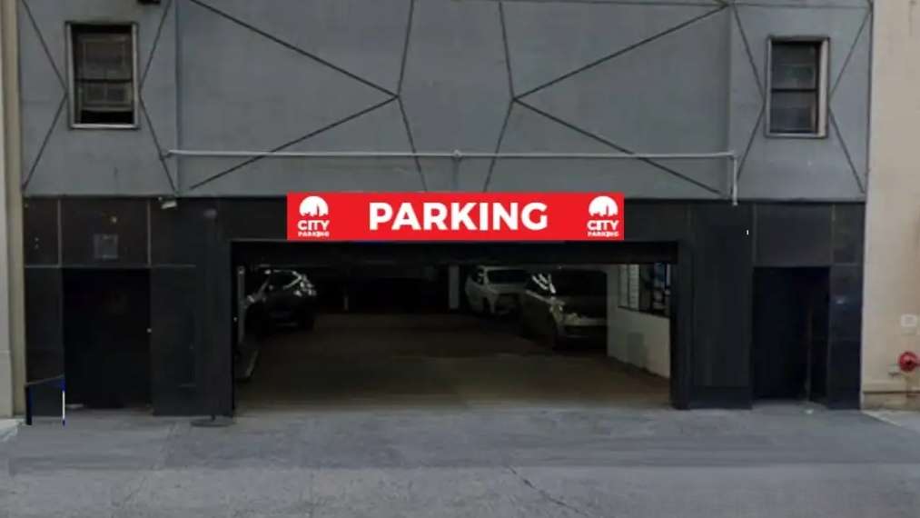9 Park Ave. - Valet Garage