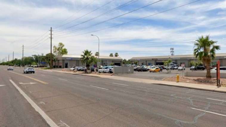 McClintock (1900 N McClintock Dr) PHX Airport Parking