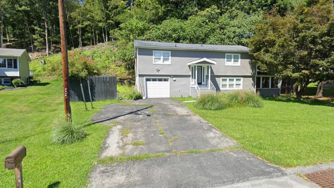 105 Sutton Park Road Parking