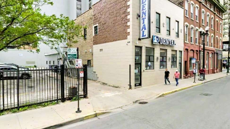 206 W Division St Lot