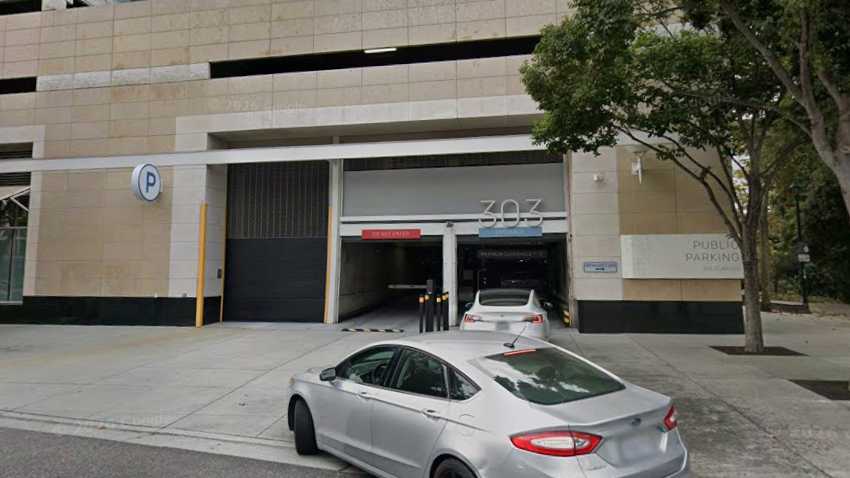 303 Almaden Blvd Parking