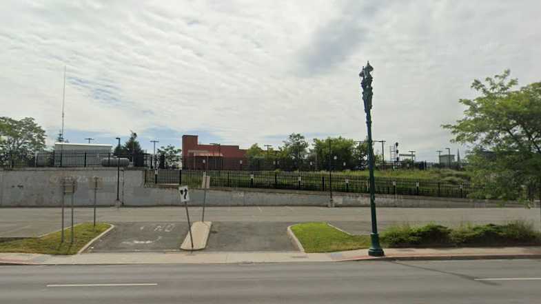Amtrak Auxiliary Lot_338 Erie Blvd