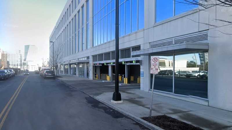 Broadwest Garage - 1600 W End Ave
