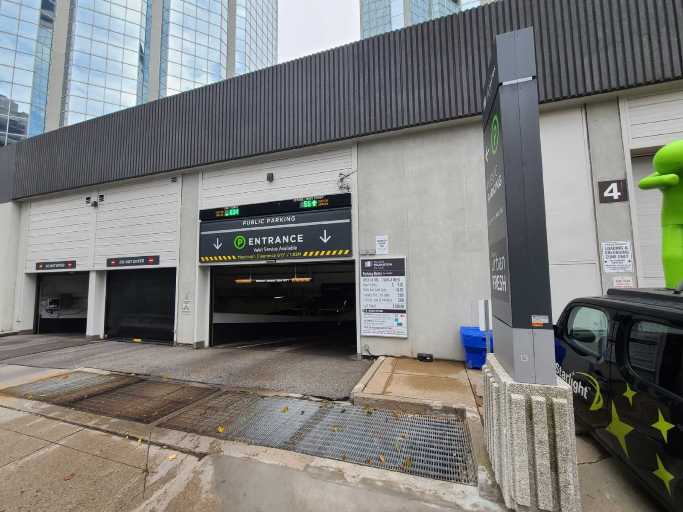 Bloor Islington Place - 3280 Bloor St W Etobicoke