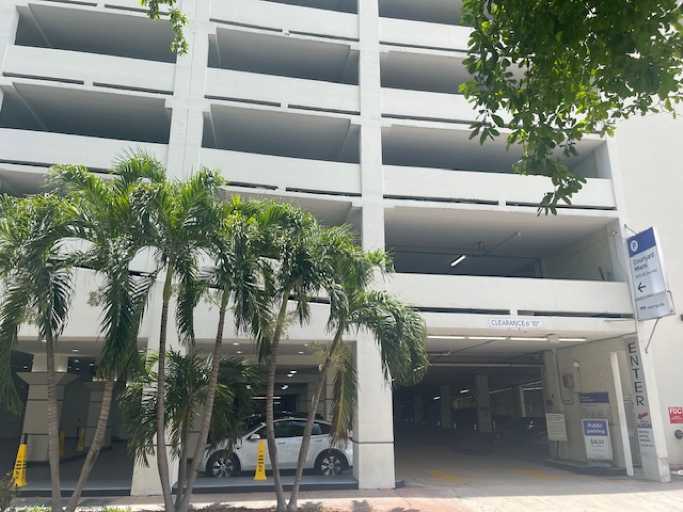 (M) COURTYARD MIAMI DOWNTOWN AVR