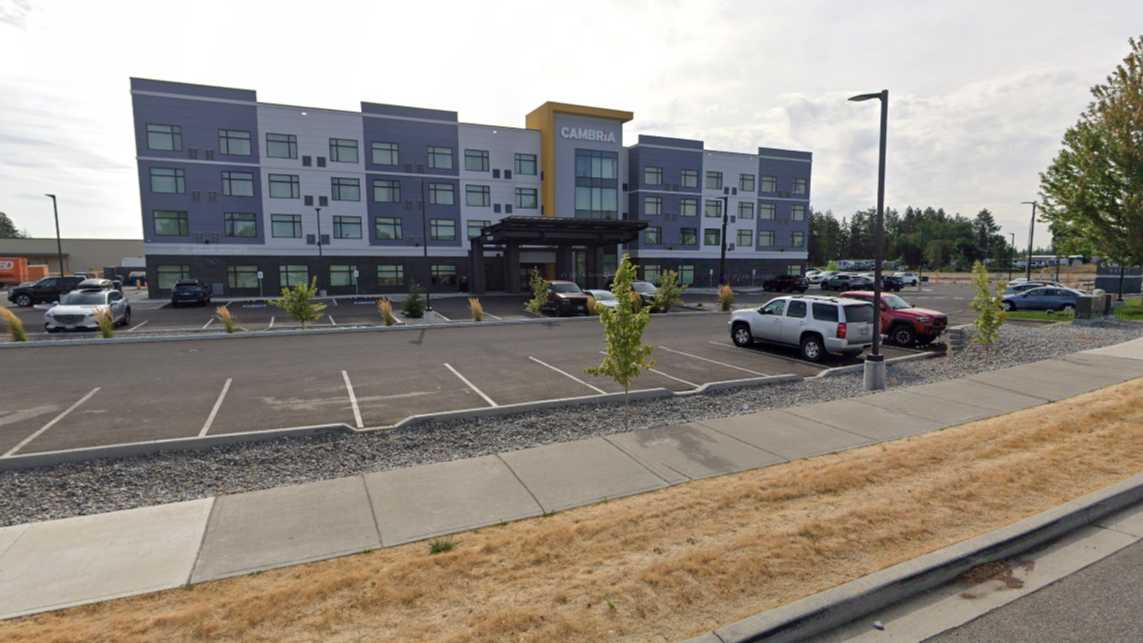 Cambria Hotel Spokane - 4611 South Dowdy Road Parking