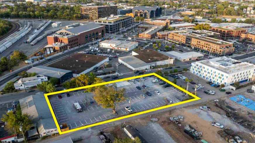475 Humphreys St  - Lot