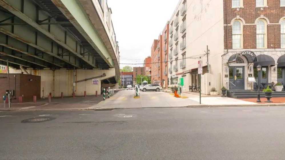 101 Market Street Parking