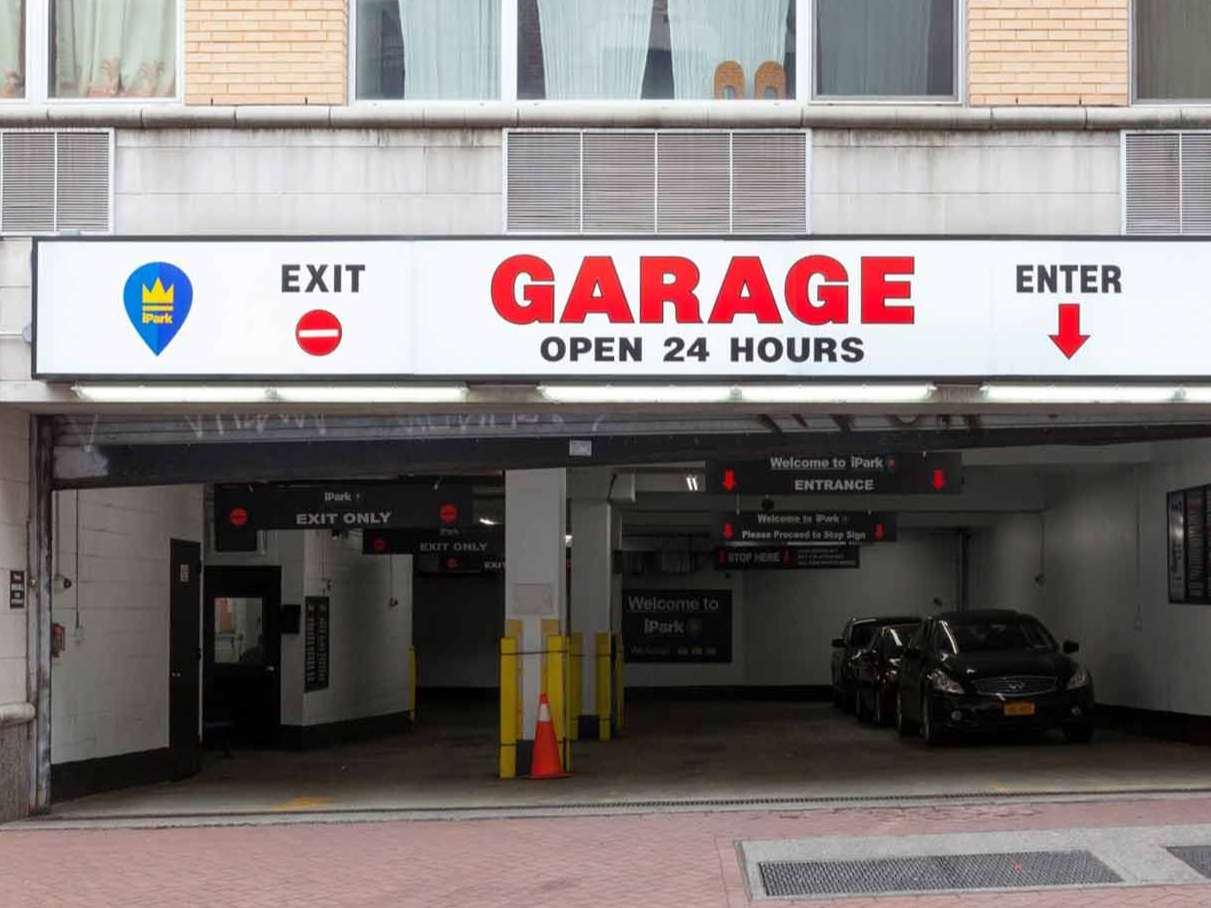 106 MOTT STREET PARKING CORP
